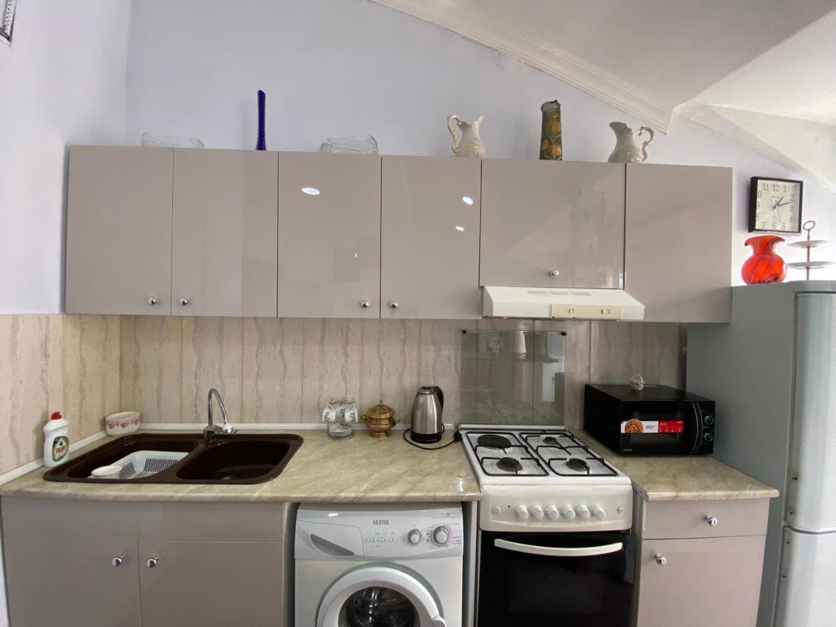 Apartment On Luka Asatiani 2 Batumi Eksteriør billede