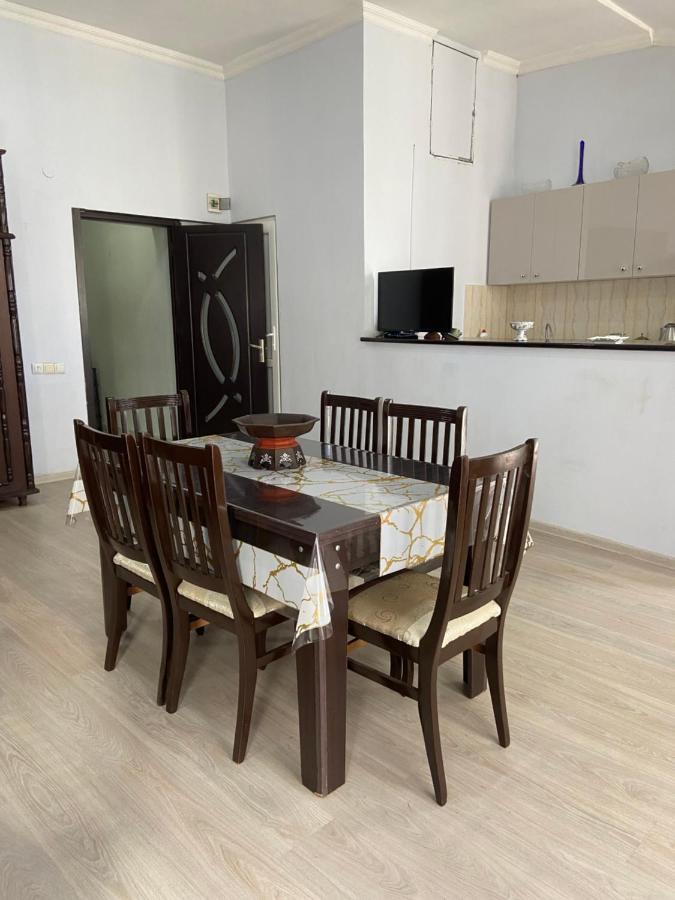 Apartment On Luka Asatiani 2 Batumi Eksteriør billede