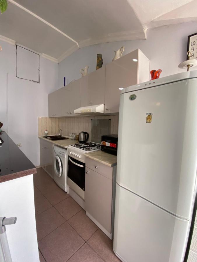 Apartment On Luka Asatiani 2 Batumi Eksteriør billede