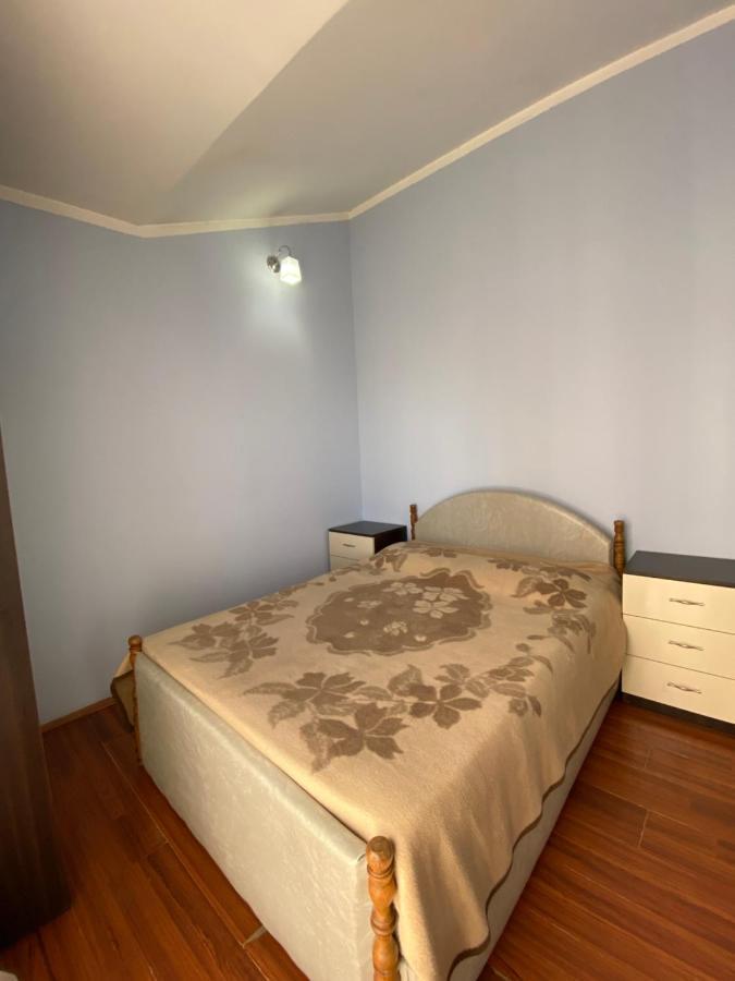 Apartment On Luka Asatiani 2 Batumi Eksteriør billede