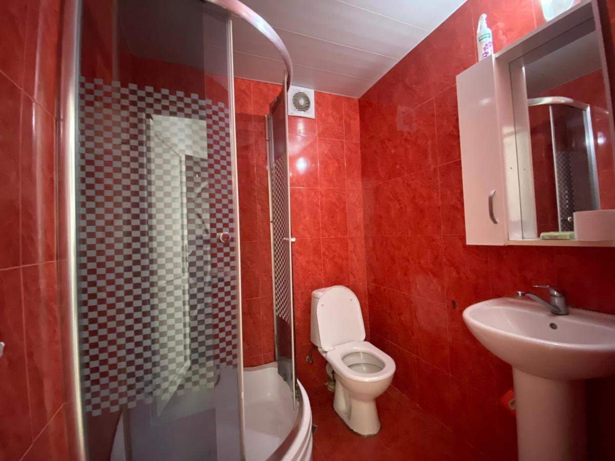Apartment On Luka Asatiani 2 Batumi Eksteriør billede
